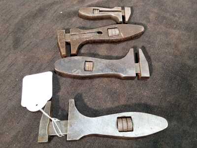 ADJUSTABLE SPANNERS