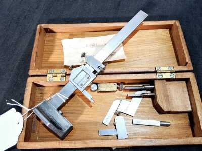 HEIGHT GAUGE