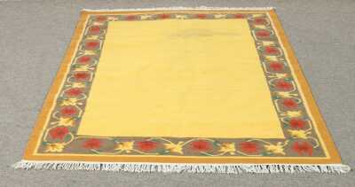 WOOL RUG
