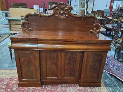 SIDEBOARD
