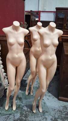 MANNEQUINS