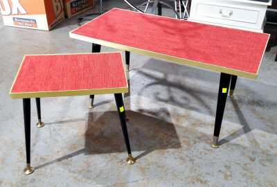 SET OF RETRO TABLES