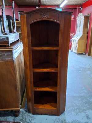 CORNER CABINET
