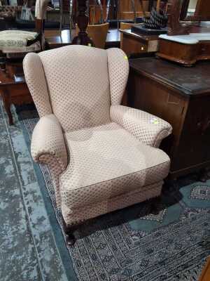 ARM CHAIR