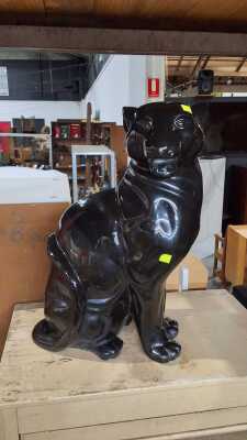 STATUE