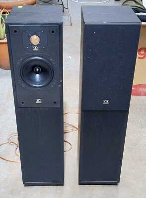 FLOOR SPEAKERS