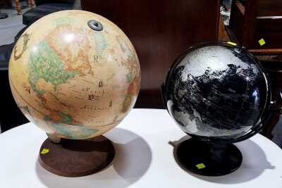 GLOBES