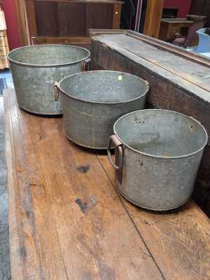 TUBS