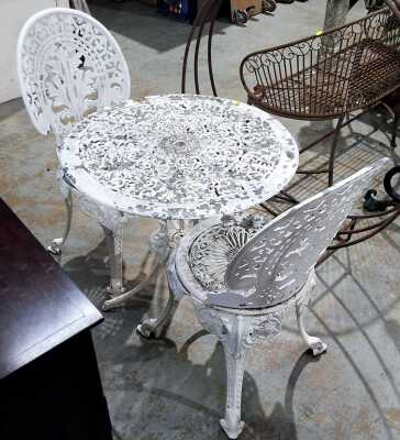 PATIO SETTING