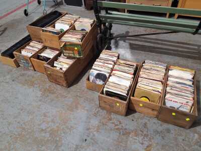 VINYL RECORDS 45'S