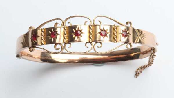 GOLD BANGLE