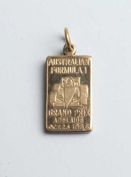 GOLD PENDANT