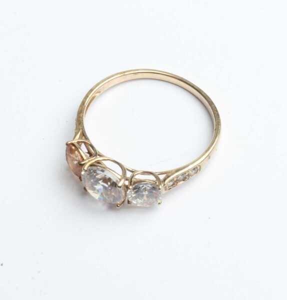 GOLD RING