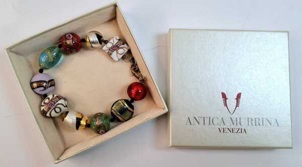GLASS BRACELET