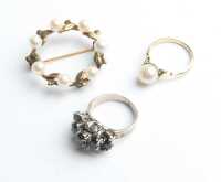 GOLD RING