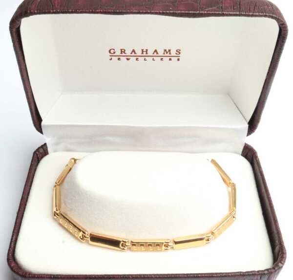 GOLD BRACELET