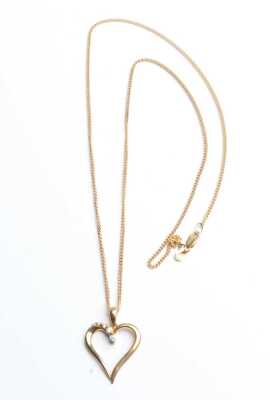 GOLD NECKLACE