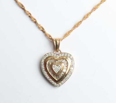 GOLD NECKLACE