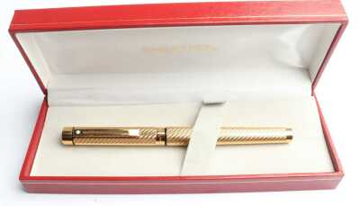 FOUNTAIN PEN