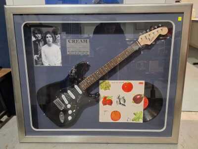 MUSIC MEMORABILIA