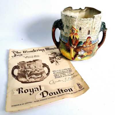 ROYAL DOULTON LOVING CUP