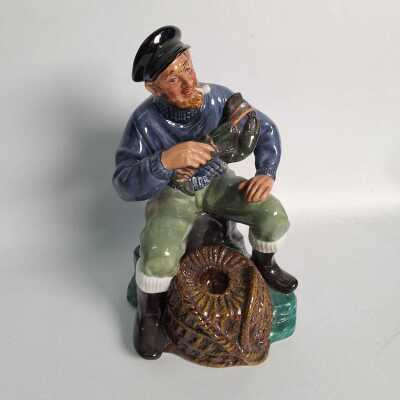ROYAL DOULTON FIGURE