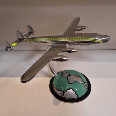 AEROPLANE DESK STAND