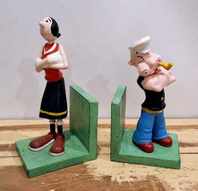 BOOK ENDS