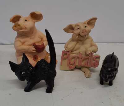 ANIMAL FIGURINES