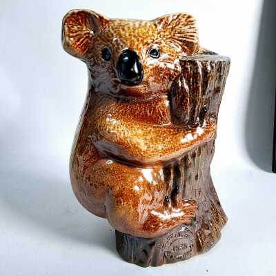 BENDIGO POTTERY KOALA