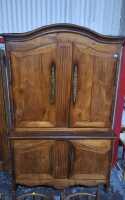 LINEN PRESS