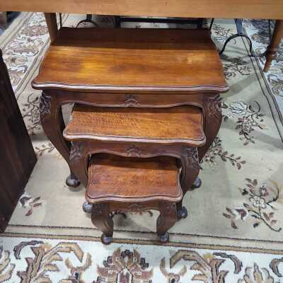 NEST OF TABLES