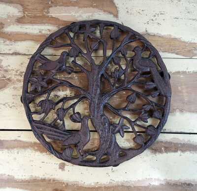 TABLE TRIVET