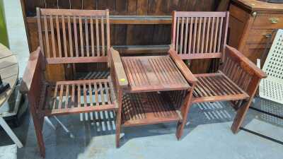 BENCH SEAT