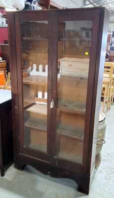 CHINA CABINET