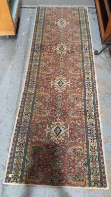 HALL RUNNER