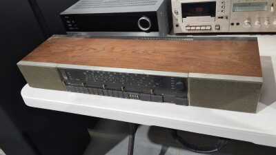 STEREO RECEIVER