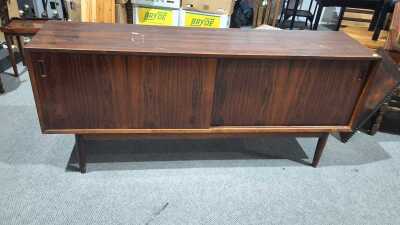 SIDEBOARD