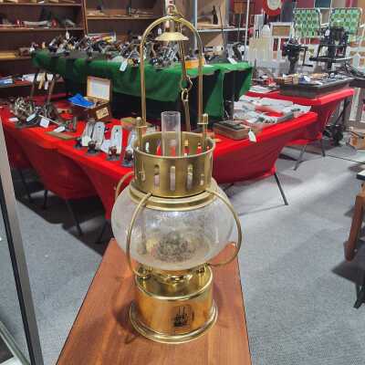LIGHT FITTING