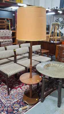 STANDARD LAMP