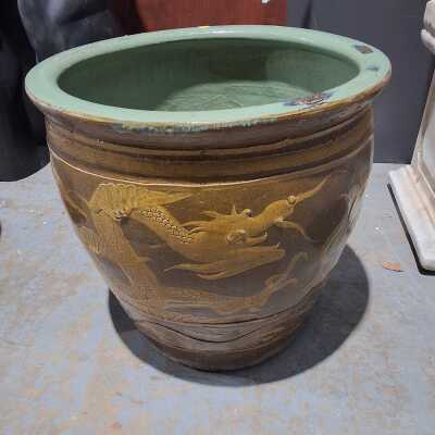 PLANT POT