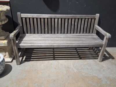 BENCH SEAT