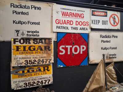 VINTAGE SIGNAGE