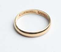 GOLD RING