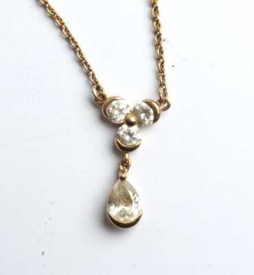 GOLD NECKLACE
