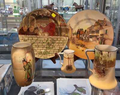 ROYAL DOULTON