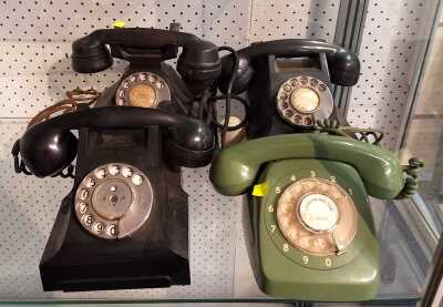 VINTAGE PHONES